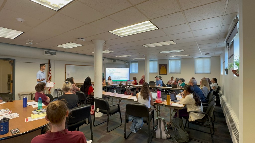 Youth team presenting Metropolitan Council 4-H Climate Action Project findings